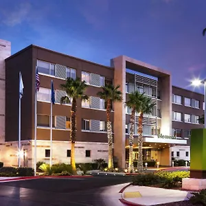 Element Vegas Summerlin Hotel